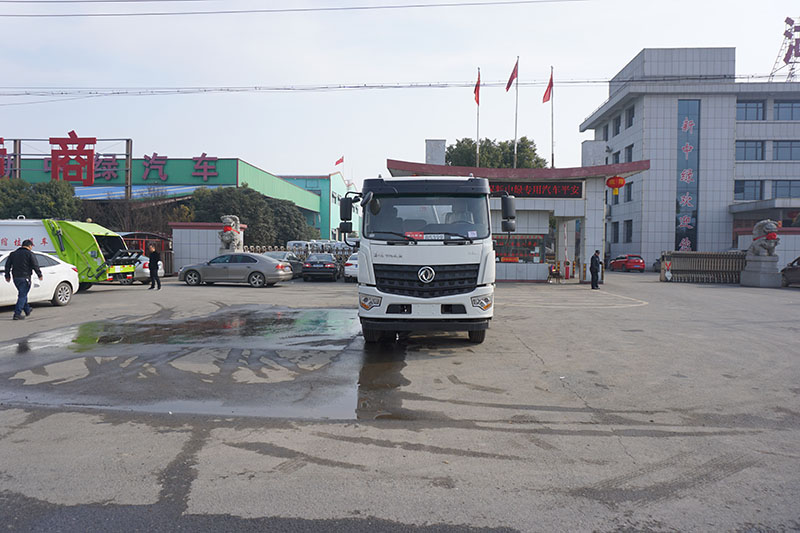 中潔牌XZL5183GXW6型東風吸污車