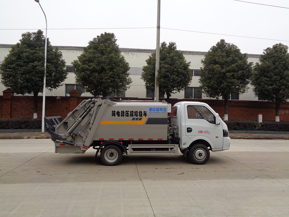 XZL5042ZYSBEV型純電動(dòng)壓縮式垃圾車(chē)