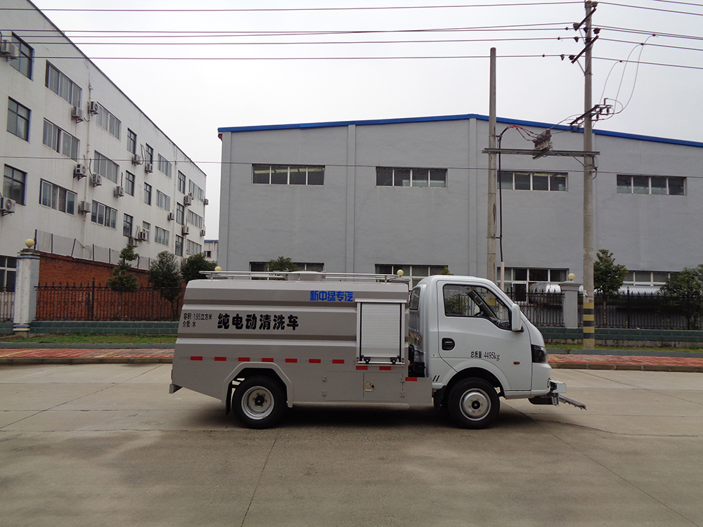 XZL5042GQXBEV型純電動清洗車