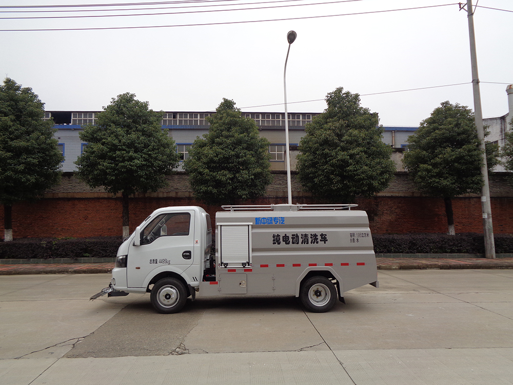 XZL5042GQXBEV型純電動清洗車